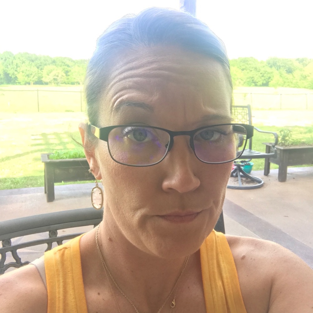 Meet your Posher, Kacey